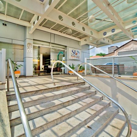 Sun House Flat Hotel أراراكوارا المظهر الخارجي الصورة